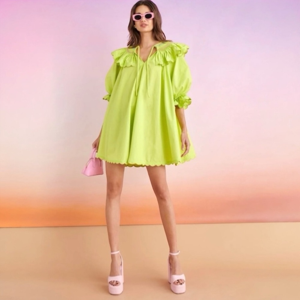 NWT! CeliaB Celia B Fiji Lime Green Mini Dress Size XS!